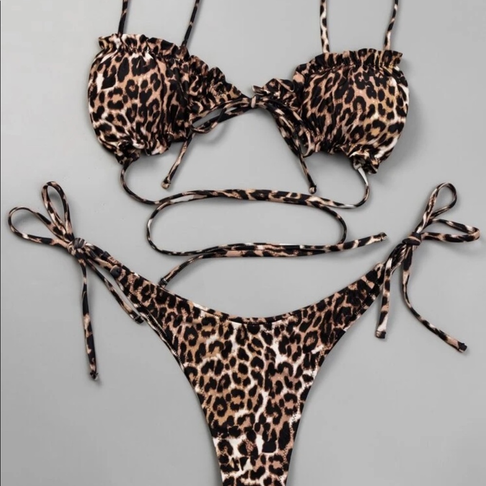 SEXY RUFFLE  lil leopard number